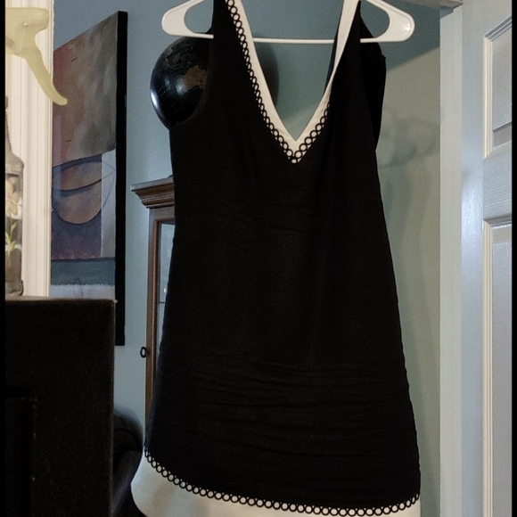 Vince Camuto Dresses & Skirts - A nice office or aummer dress